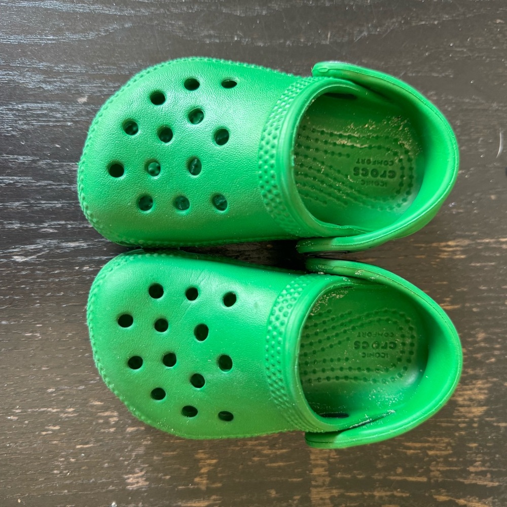 CROCS Kids Vibrant Green Shoes